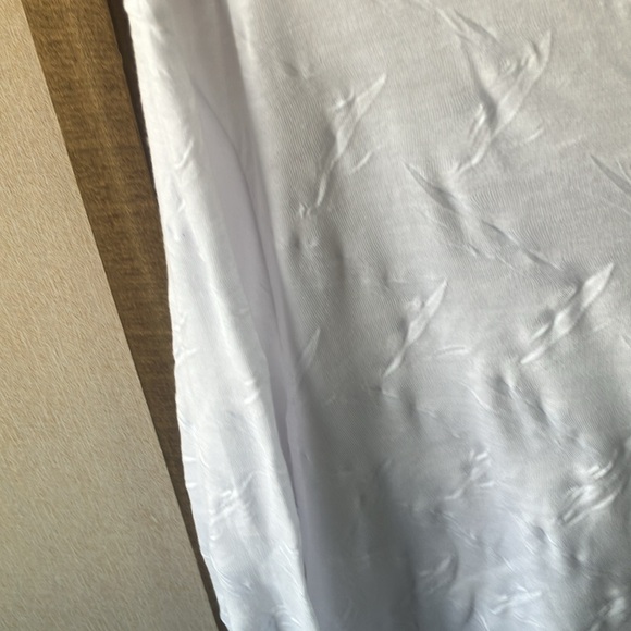 FINAL MARKDOWN Focus White Textured Top medium - Picture 2 of 5